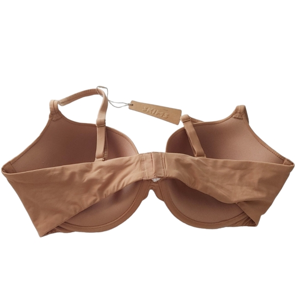 SKIMS Underwire Push Up Bra 38C - Picture 3 of 11